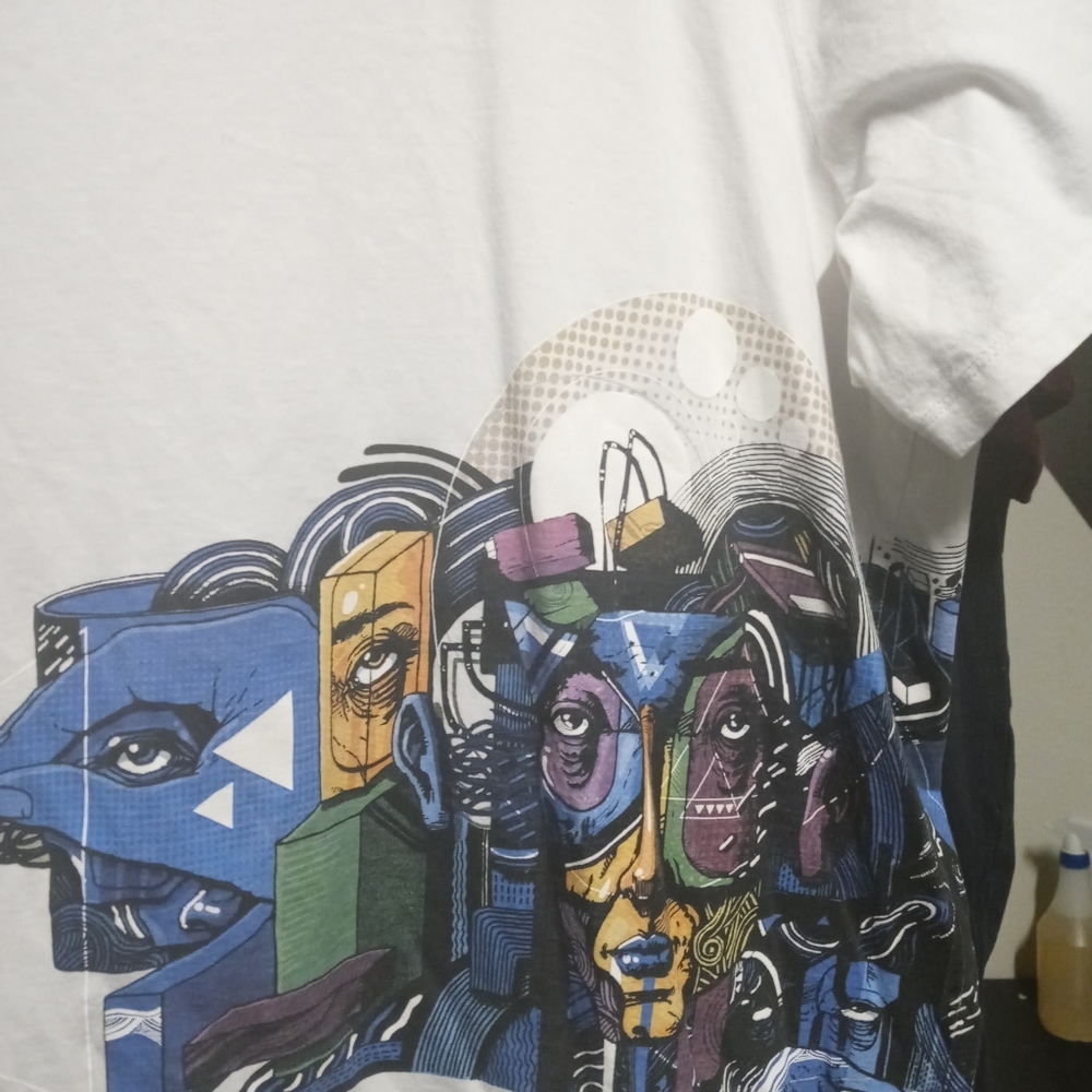 Armani Exchange rare street art tshirt